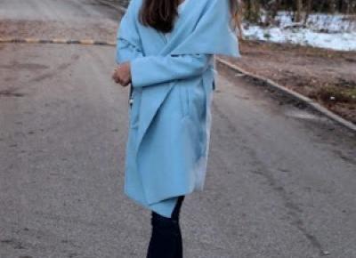 Amelia Świetlik: Blue Coat